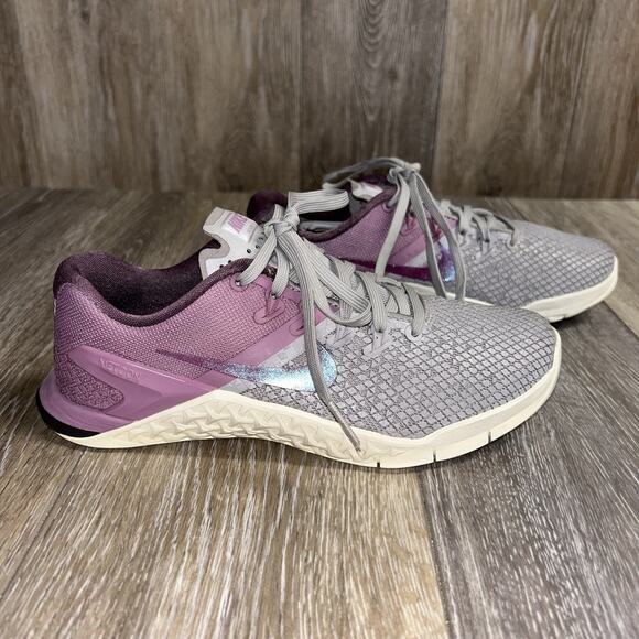 Nike Metcon 4 Womens US Size 6 Purple Training Running Sneaker Shoes CD3128-008 - Picture 1 of 11
